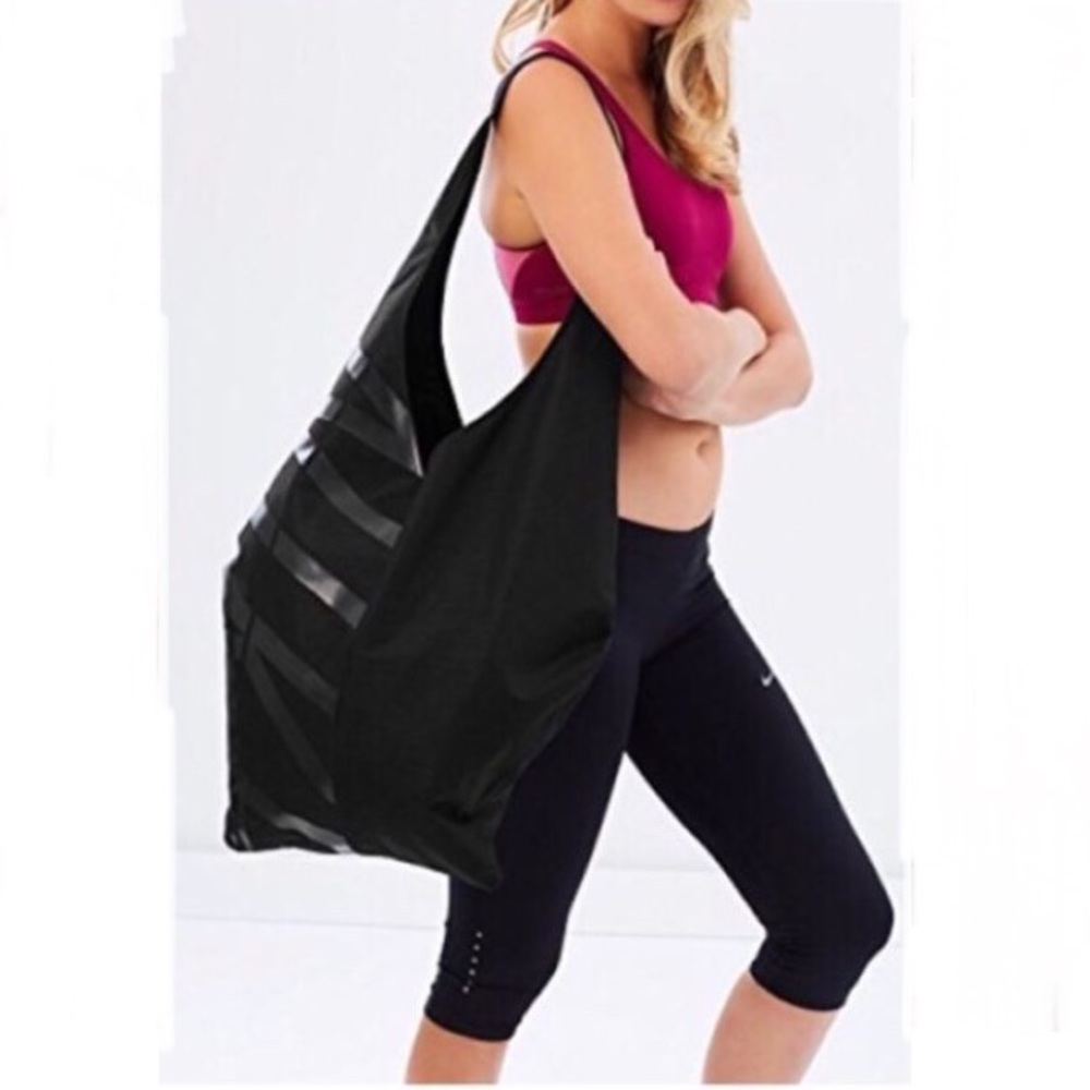 Nike Effortless Training Tote Bag